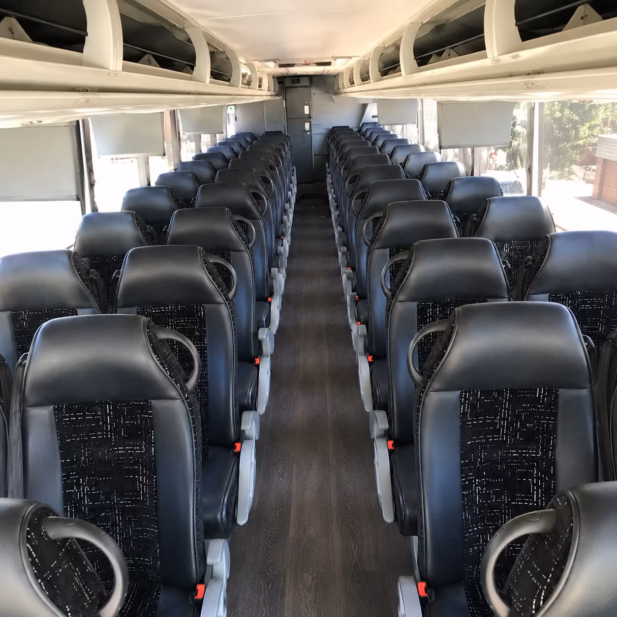 charter buses for wedding parties heading to temecula wine country