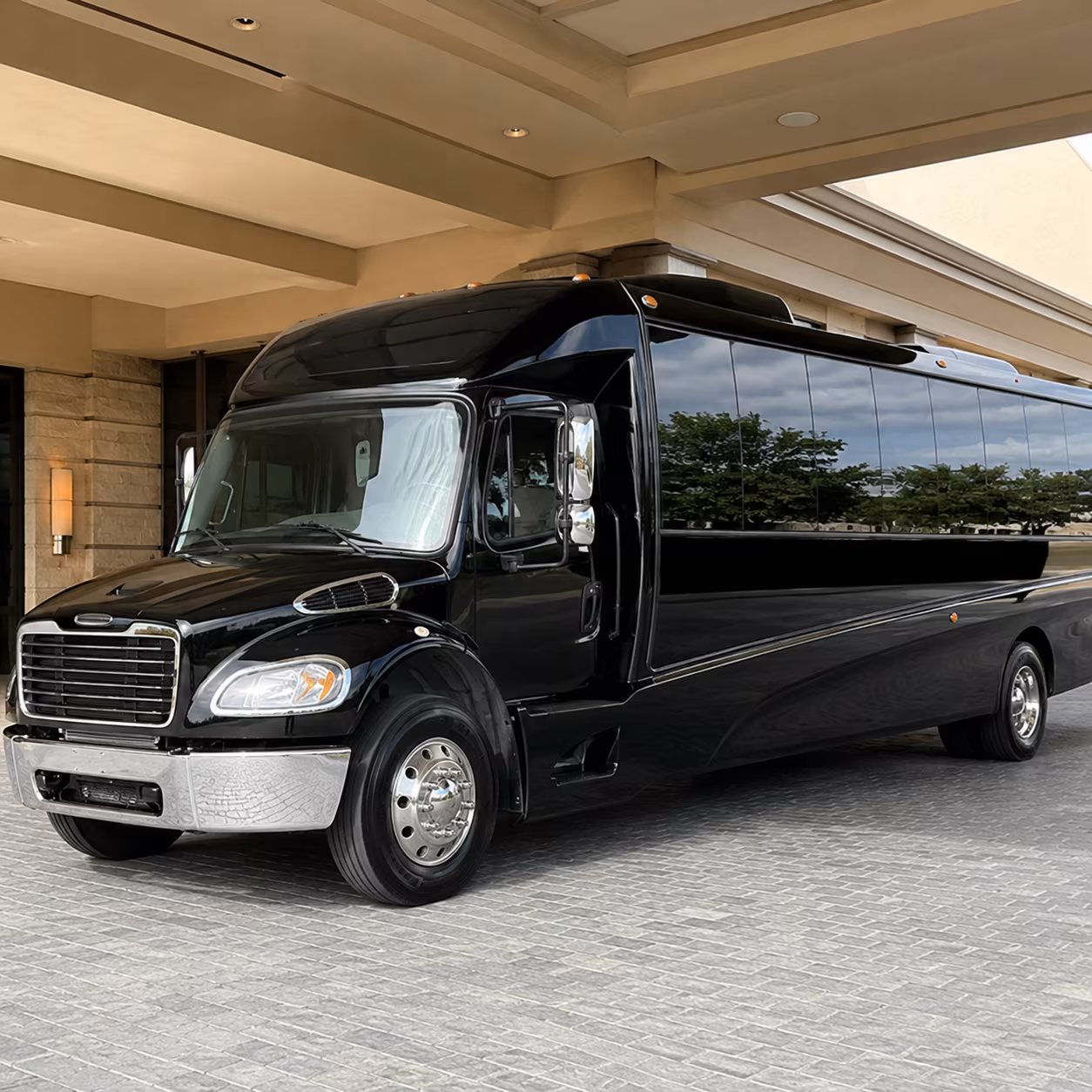 corona 18 passenger minibus