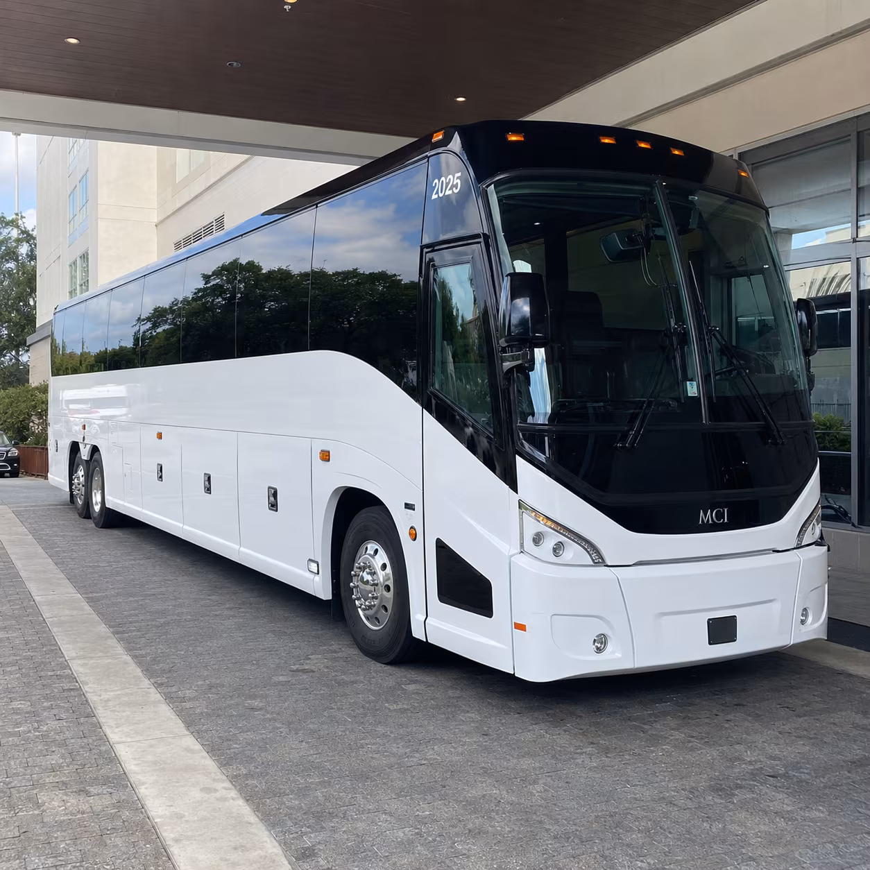 corona 54 passenger charter bus