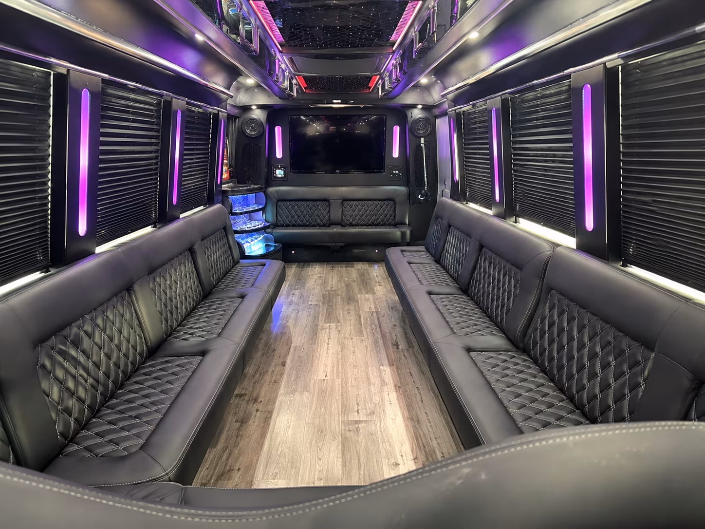 school field trip and group tour buses in corona